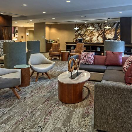 Courtyard Newport News Airport Hotel Exterior foto